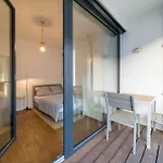 2 Bedroom Mauerpark-apartment, Mitte View Calendar アパート