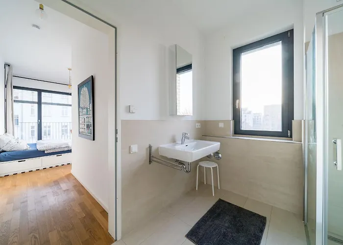 2 Bedroom Mauerpark-apartment, Mitte View Calendar 아파트 *